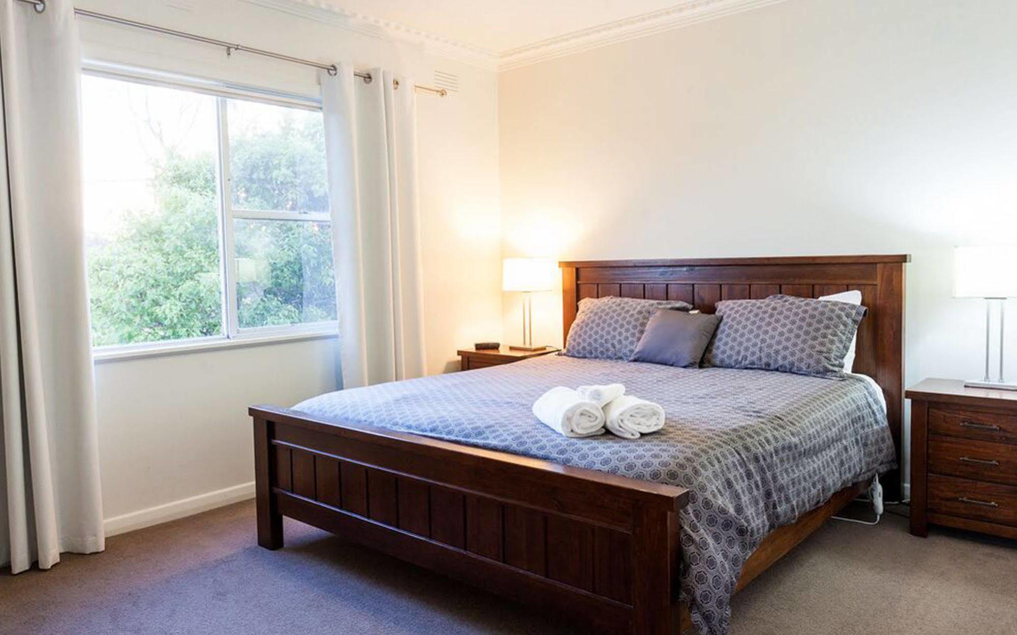 Point Lonsdale Holiday Apartments (Adults Only) Queenscliff Exterior foto