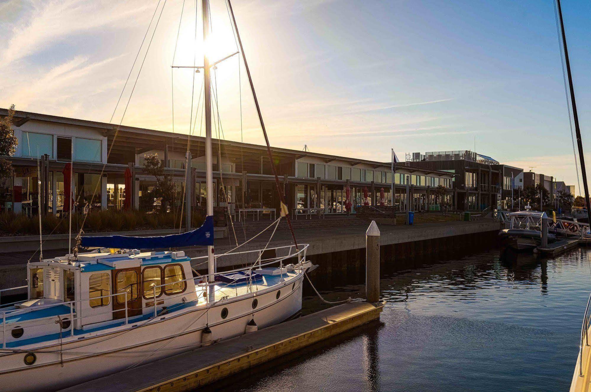 Point Lonsdale Holiday Apartments (Adults Only) Queenscliff Exterior foto